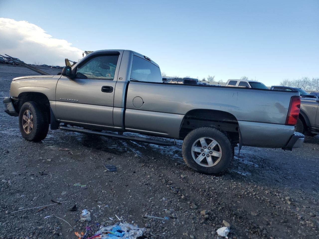2003 Chevrolet Silverado - Image 2