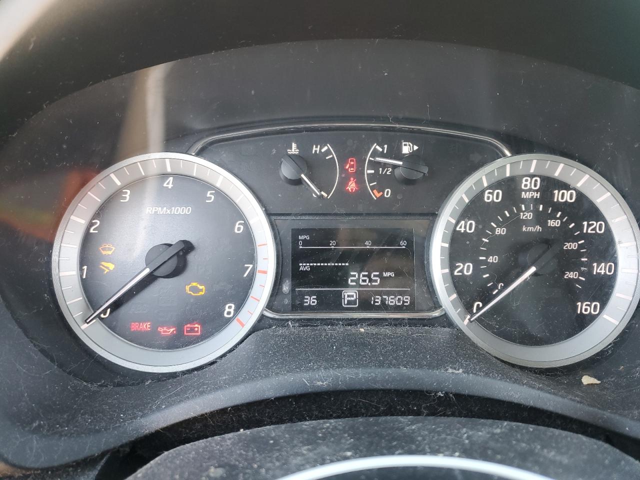 2015 Nissan Sentra - Image 9