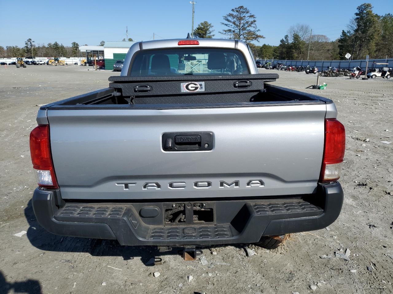 2016 Toyota Tacoma - Image 6