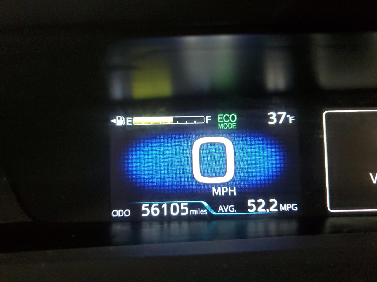 2022 Toyota Prius - Image 9