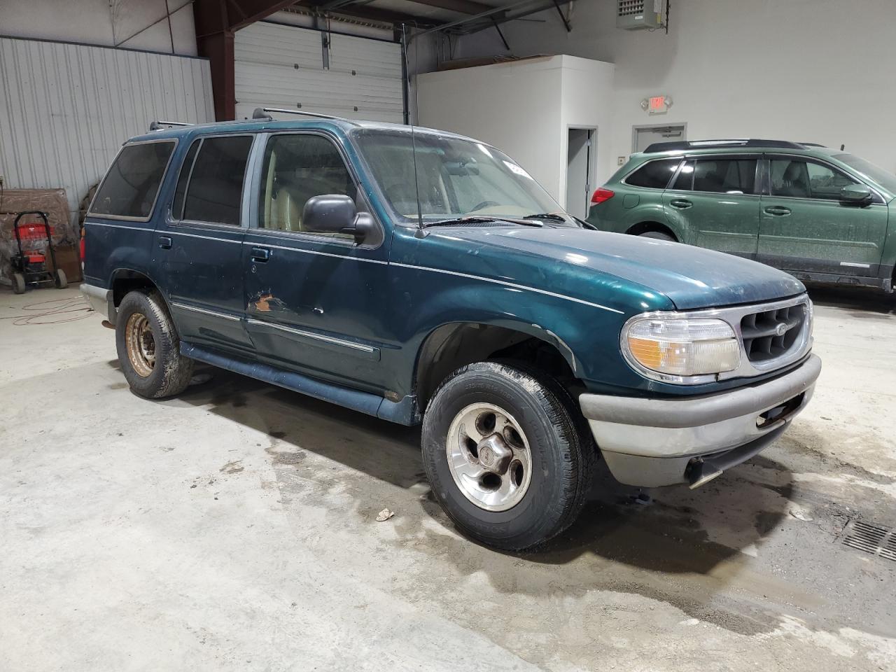 1995 Ford Explorer - Image 4