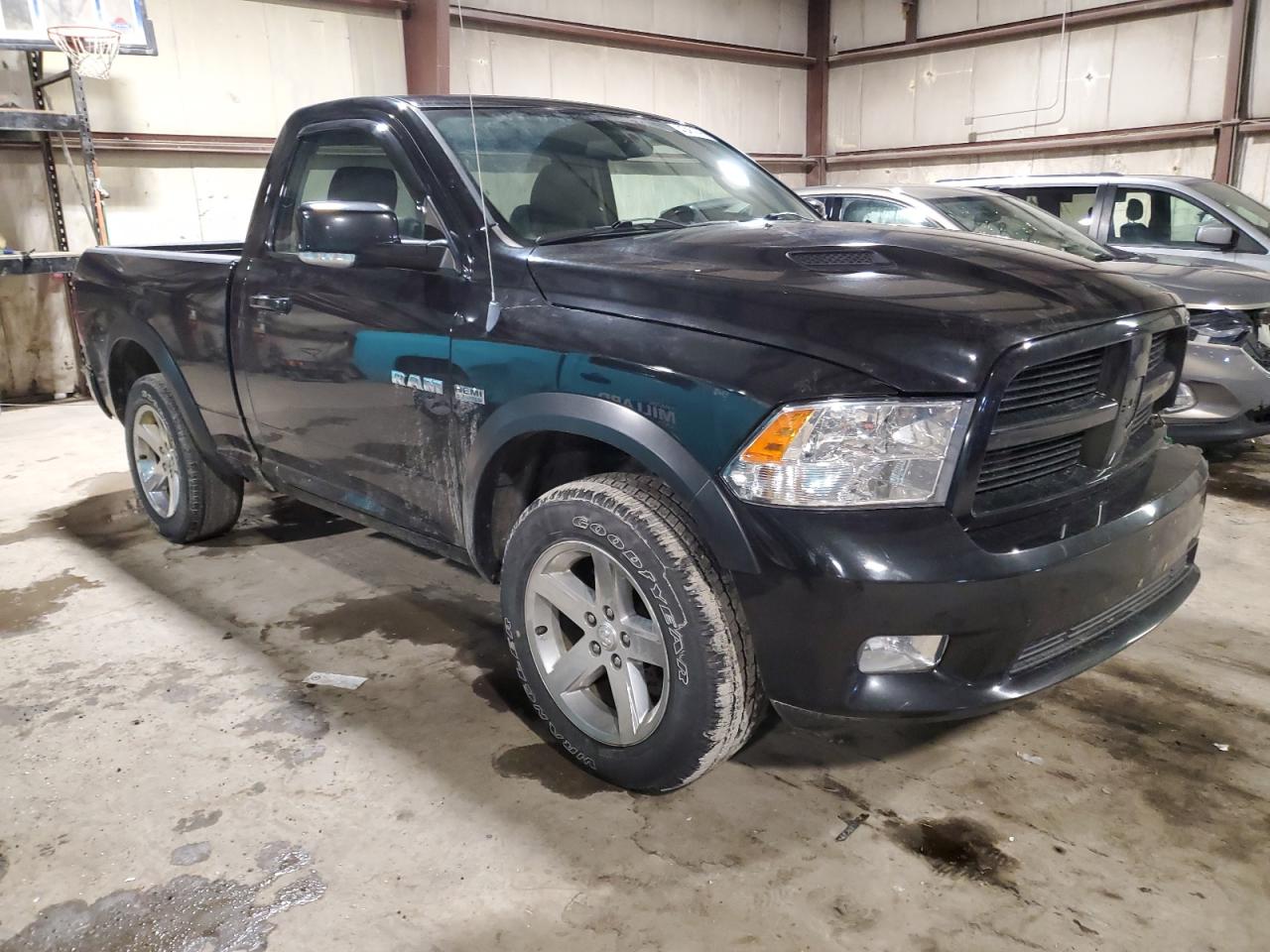 2010 Dodge RAM - Image 4