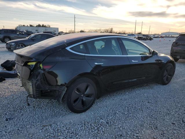  TESLA MODEL 3 2018 Чорний