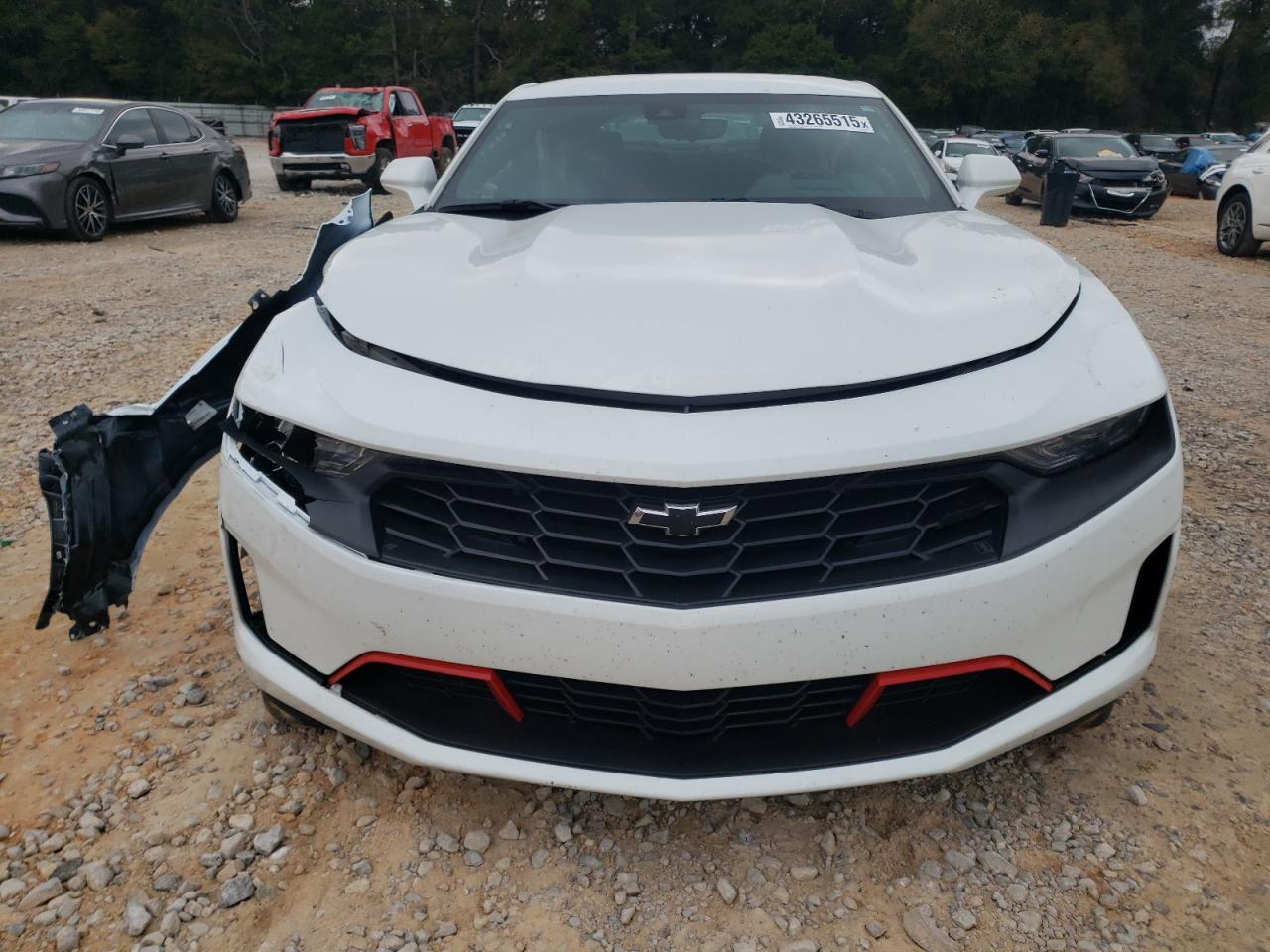 2023 Chevrolet Camaro - Image 5