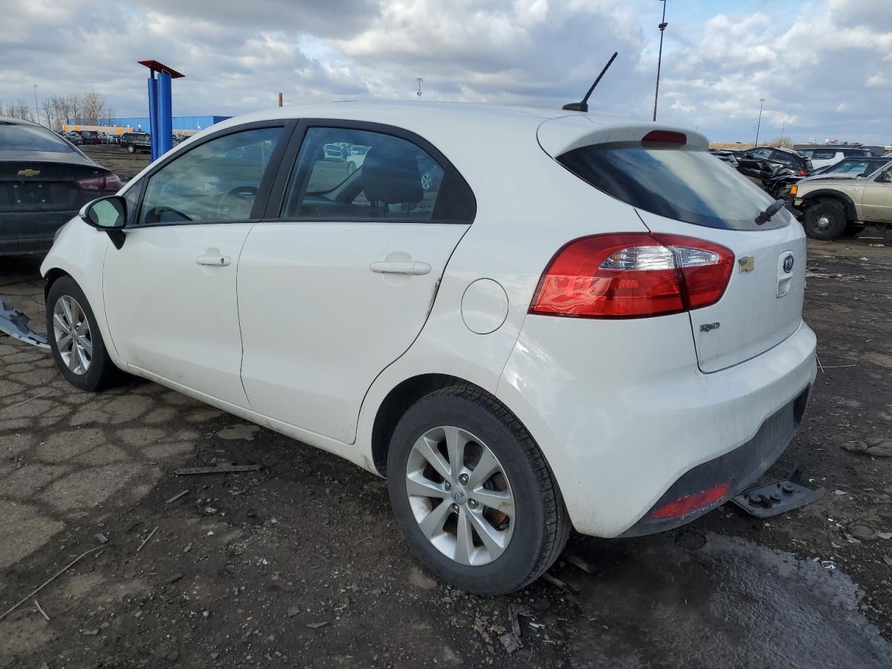 2012 Kia Rio - Image 2