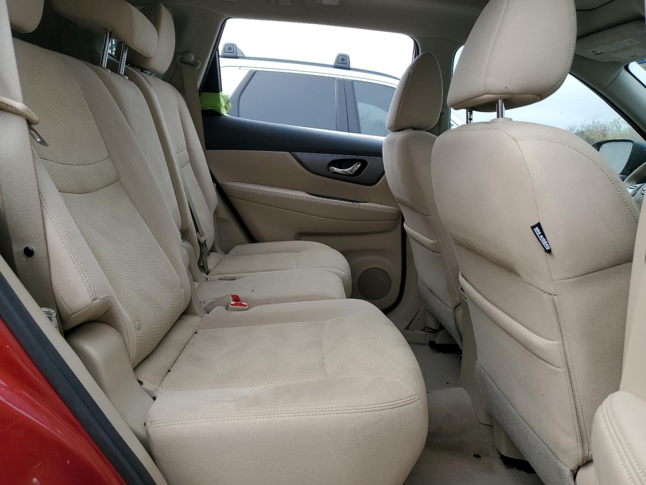 2015 Nissan Rogue - Image 10