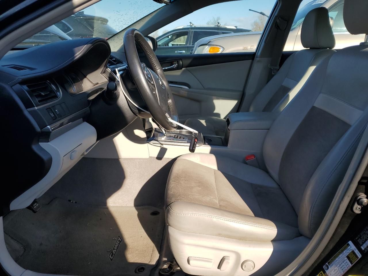 2012 Toyota Camry - Image 7