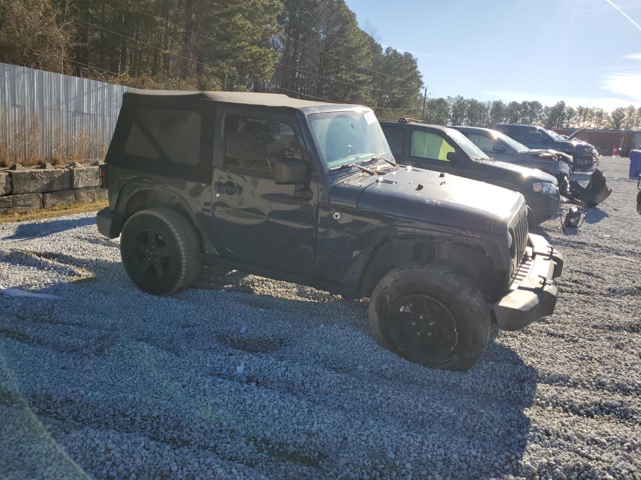 2017 Jeep Wrangler - Image 4