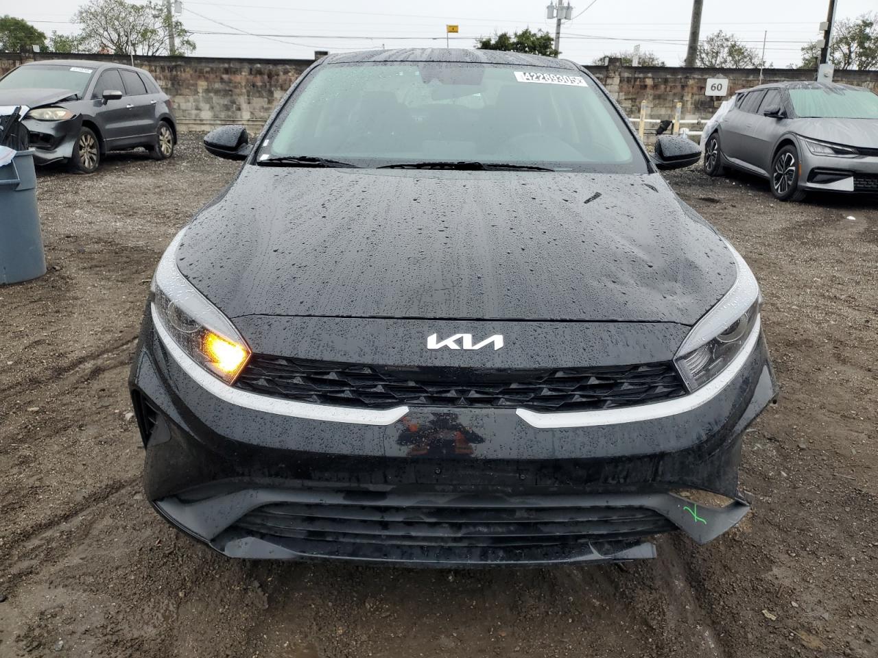 2024 Kia Forte - Image 5