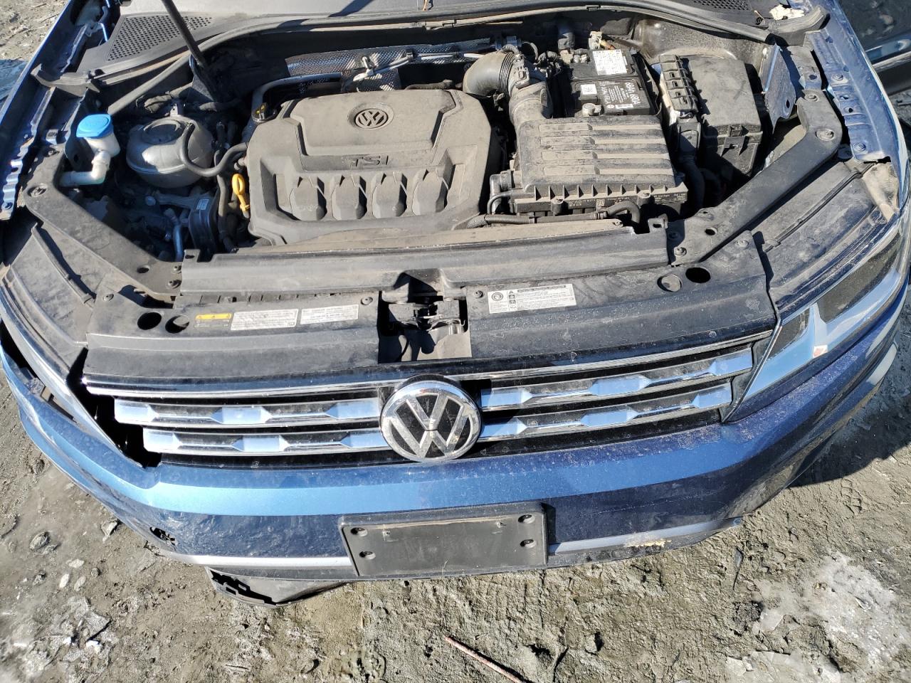 2018 Volkswagen Tiguan - Image 13