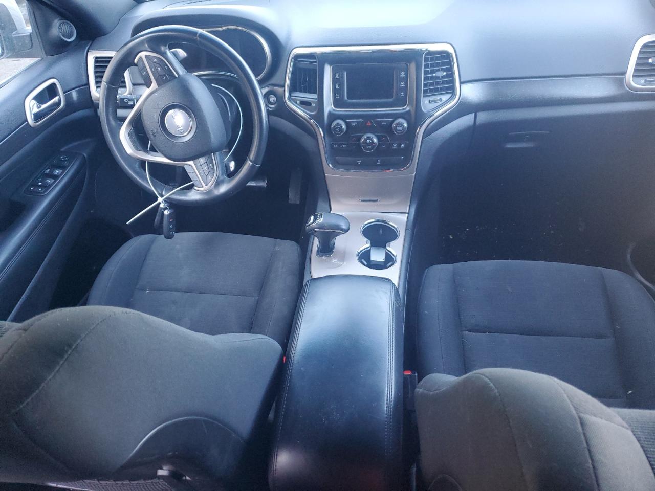 2015 Jeep Grand Cherokee - Image 8
