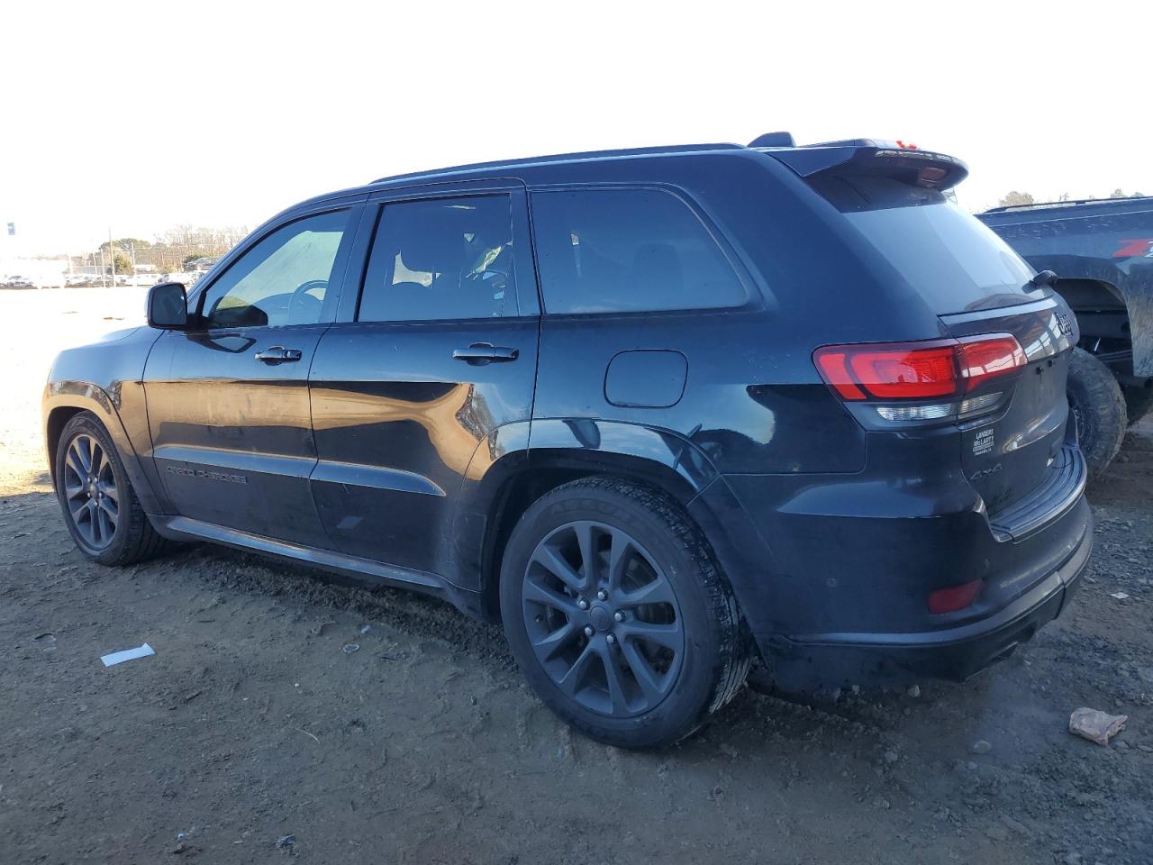 2019 Jeep Grand Cherokee - Image 2