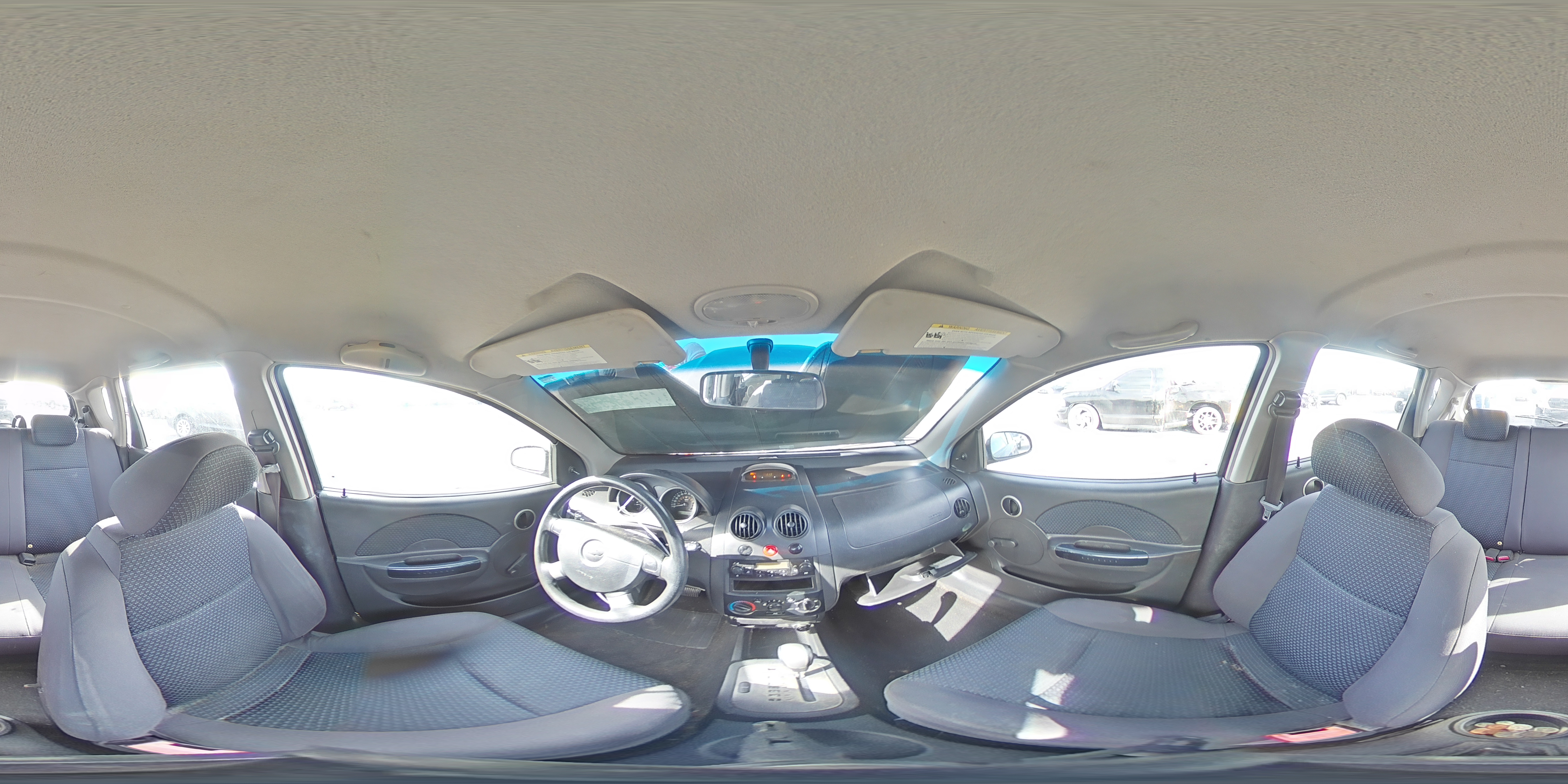 2007 Chevrolet Aveo - Image 13