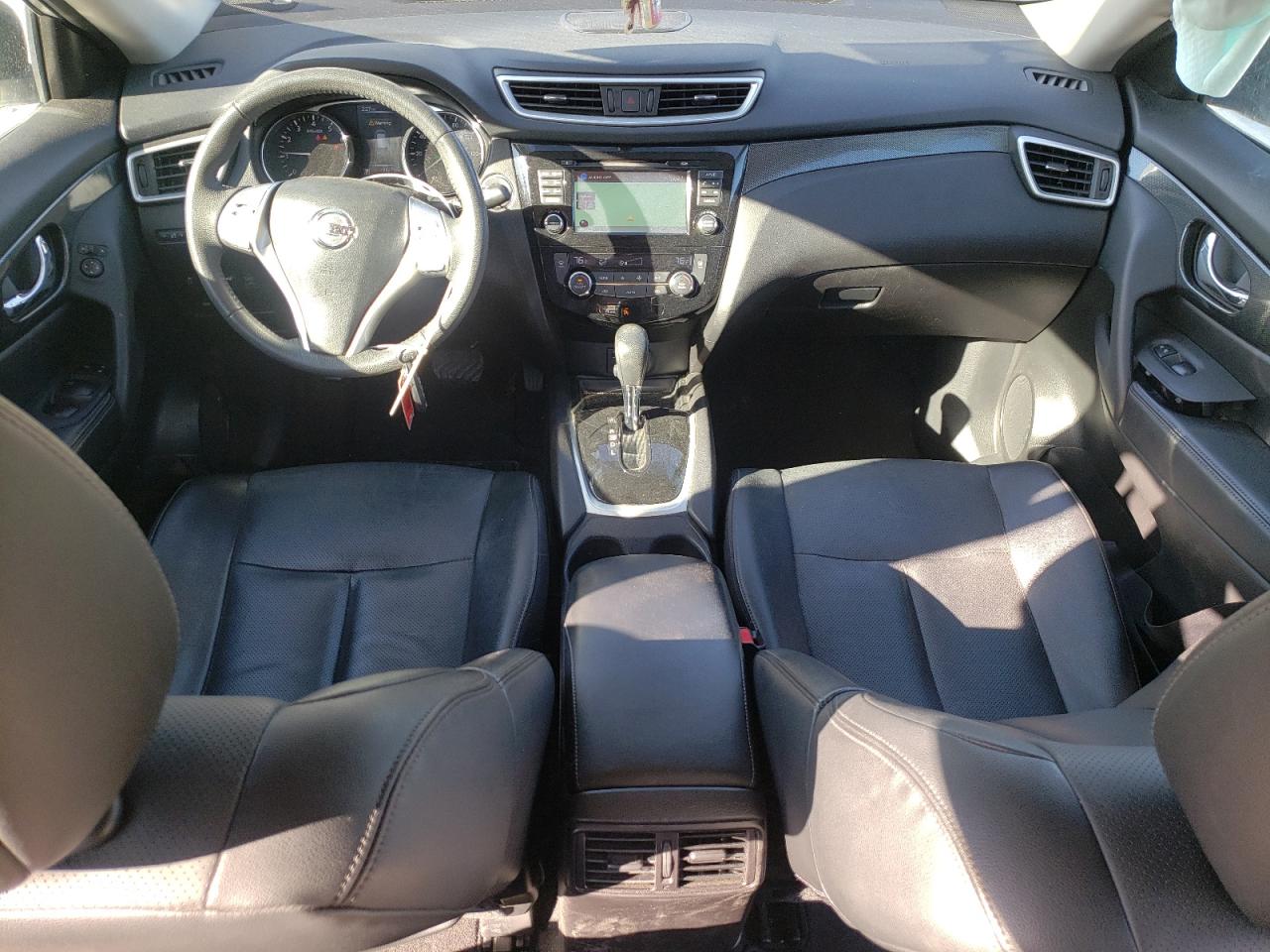 2015 Nissan Rogue - Image 8