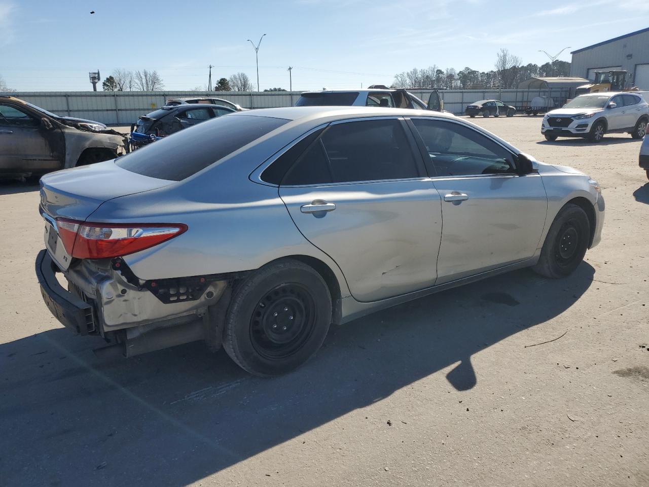 2015 Toyota Camry - Image 3