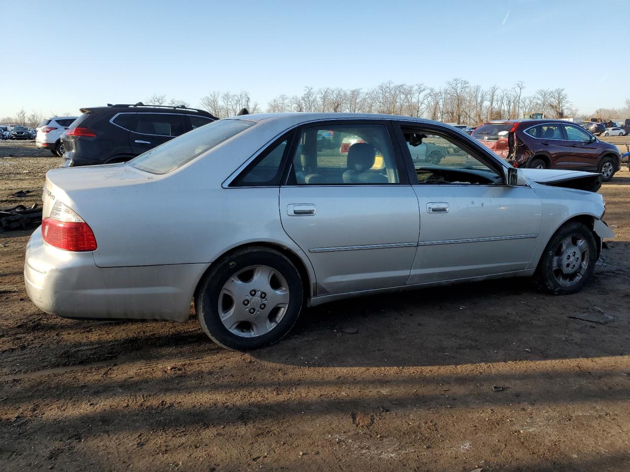 2003 Toyota Avalon - Image 3