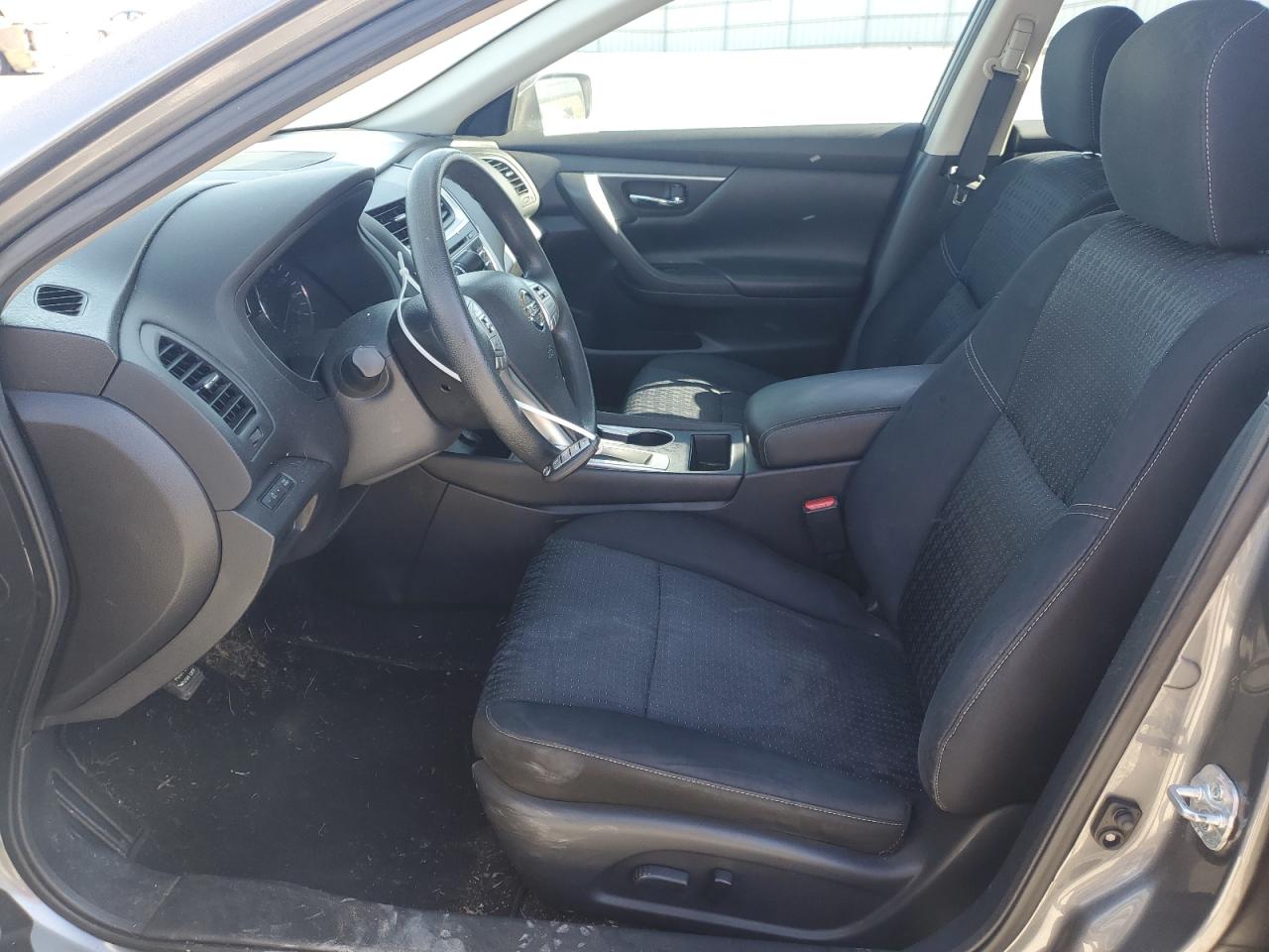 2016 Nissan Altima - Image 7