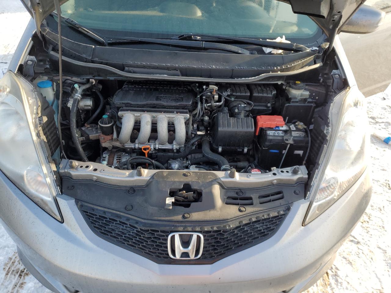 2010 Honda Fit - Image 13