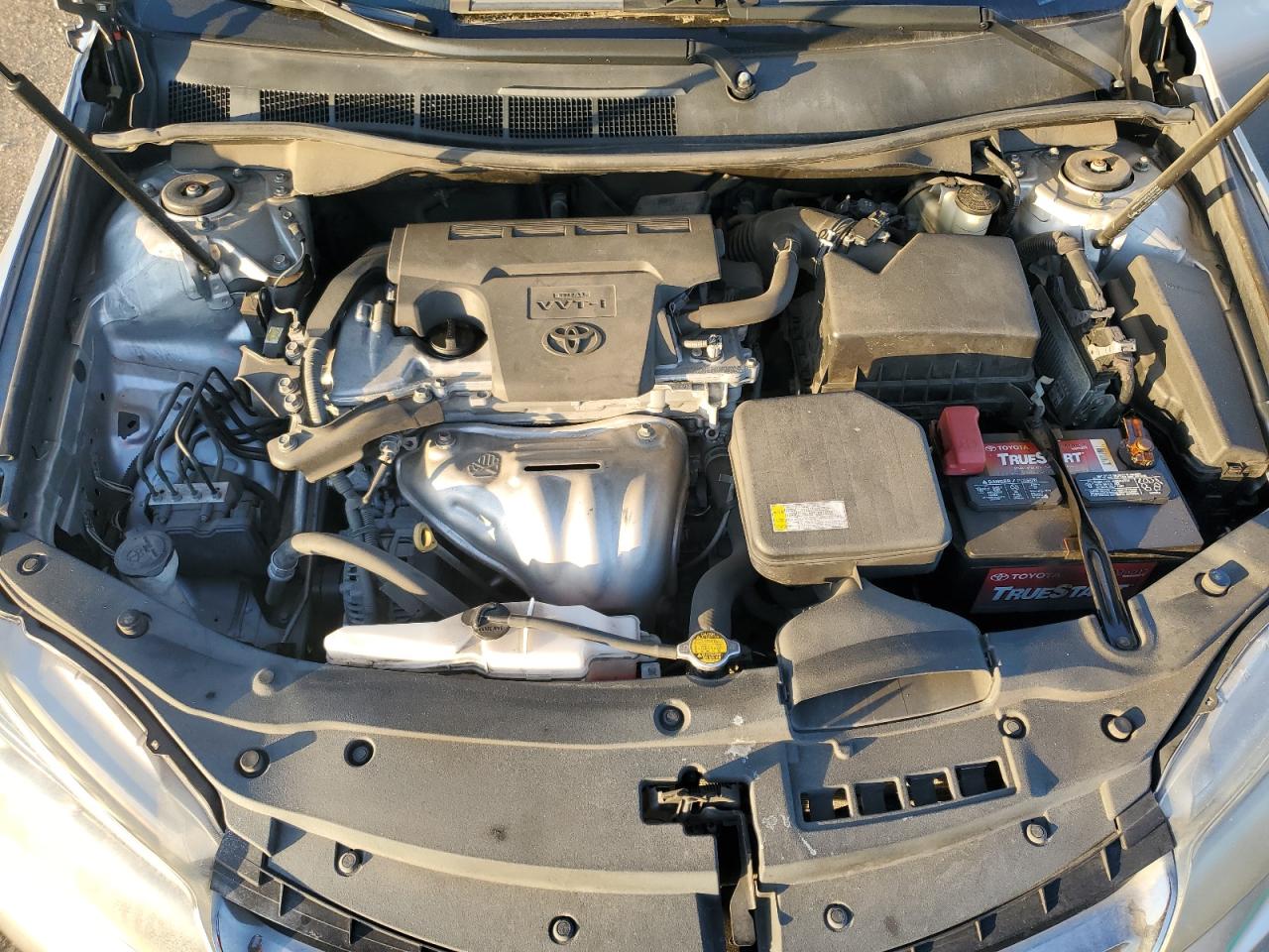 2015 Toyota Camry - Image 11