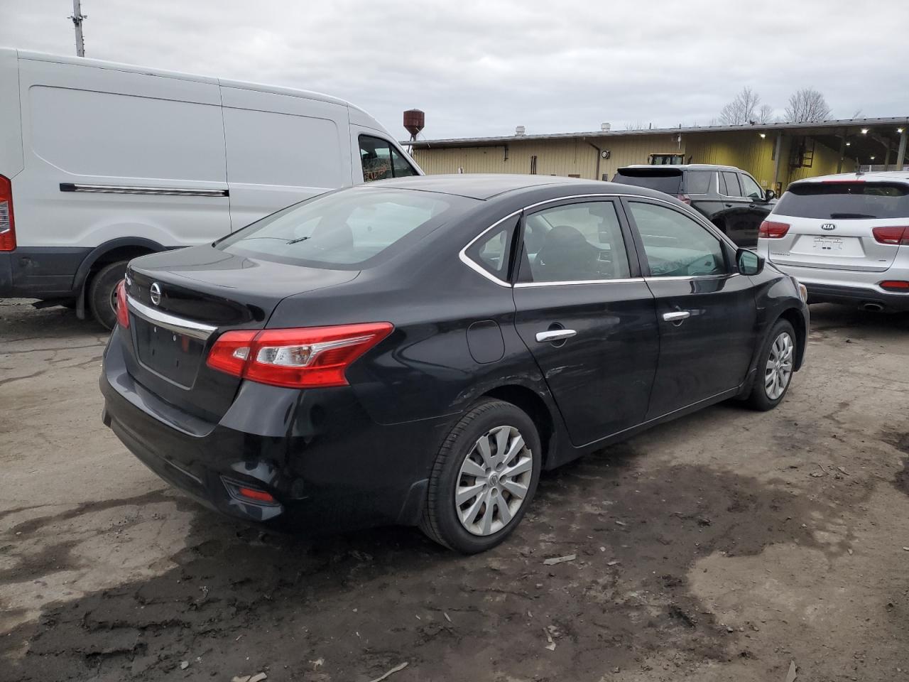 2017 Nissan Sentra - Image 3