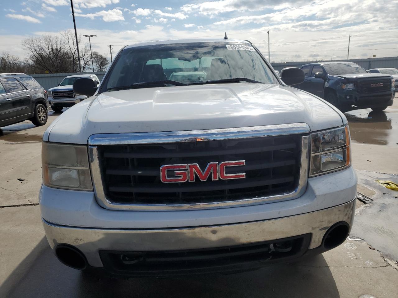 2007 GMC Sierra - Image 5