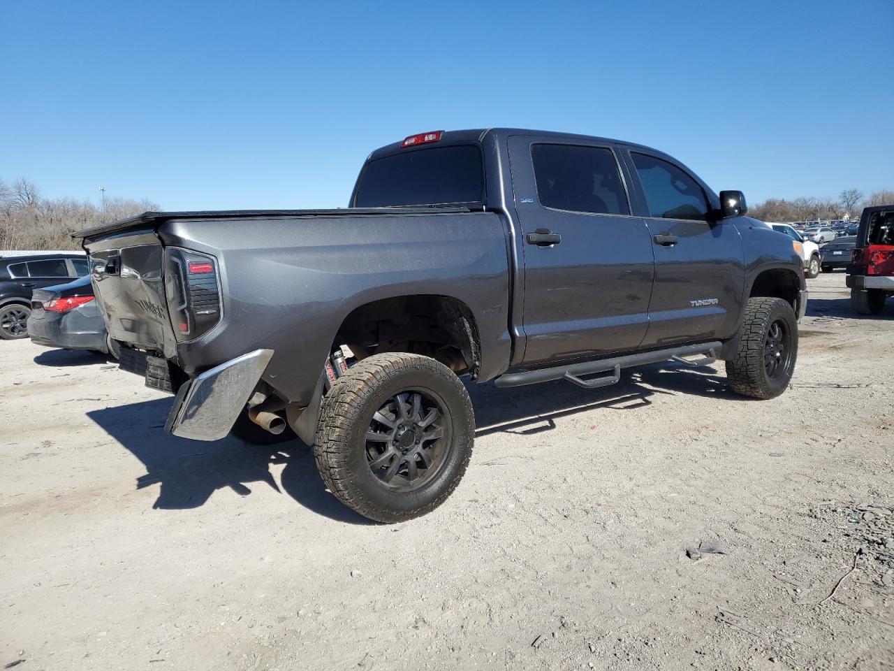 2015 Toyota Tundra - Image 3