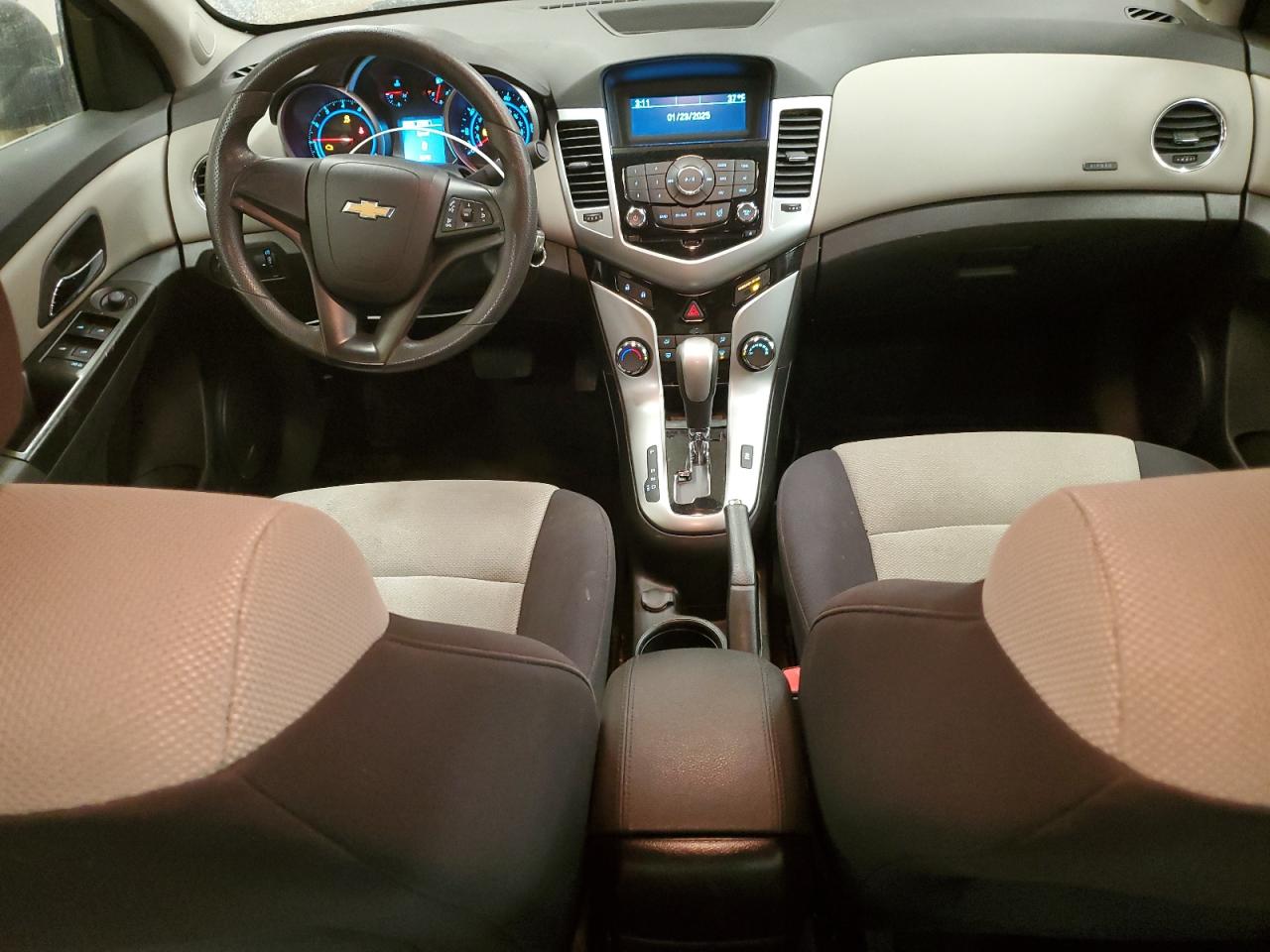 2014 Chevrolet Cruze - Image 8