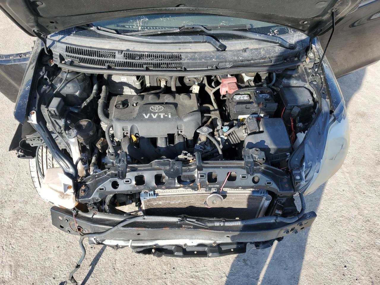 2009 Toyota Yaris - Image 12