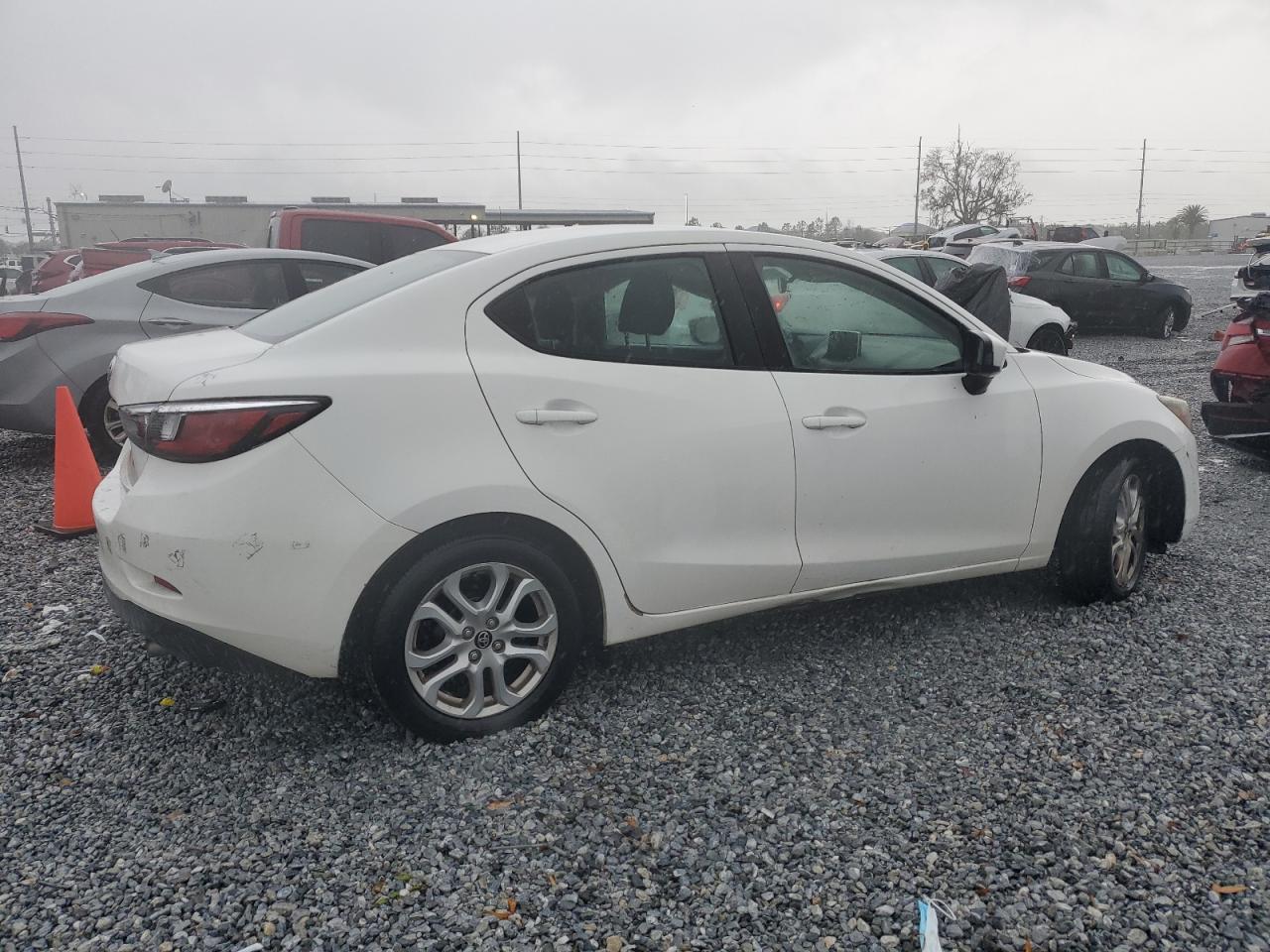 2018 Toyota Yaris - Image 3