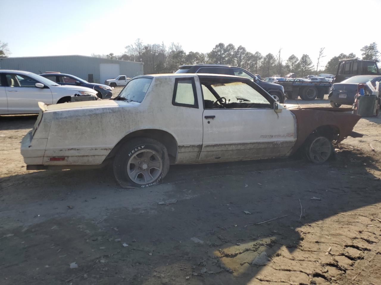 1986 Chevrolet Monte Carlo - Image 3
