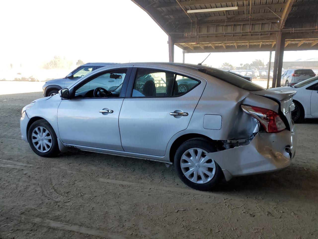 2015 Nissan Versa - Image 2