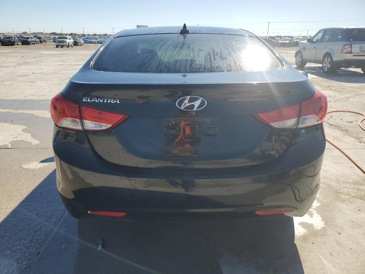 2013 Hyundai Elantra - Image 6