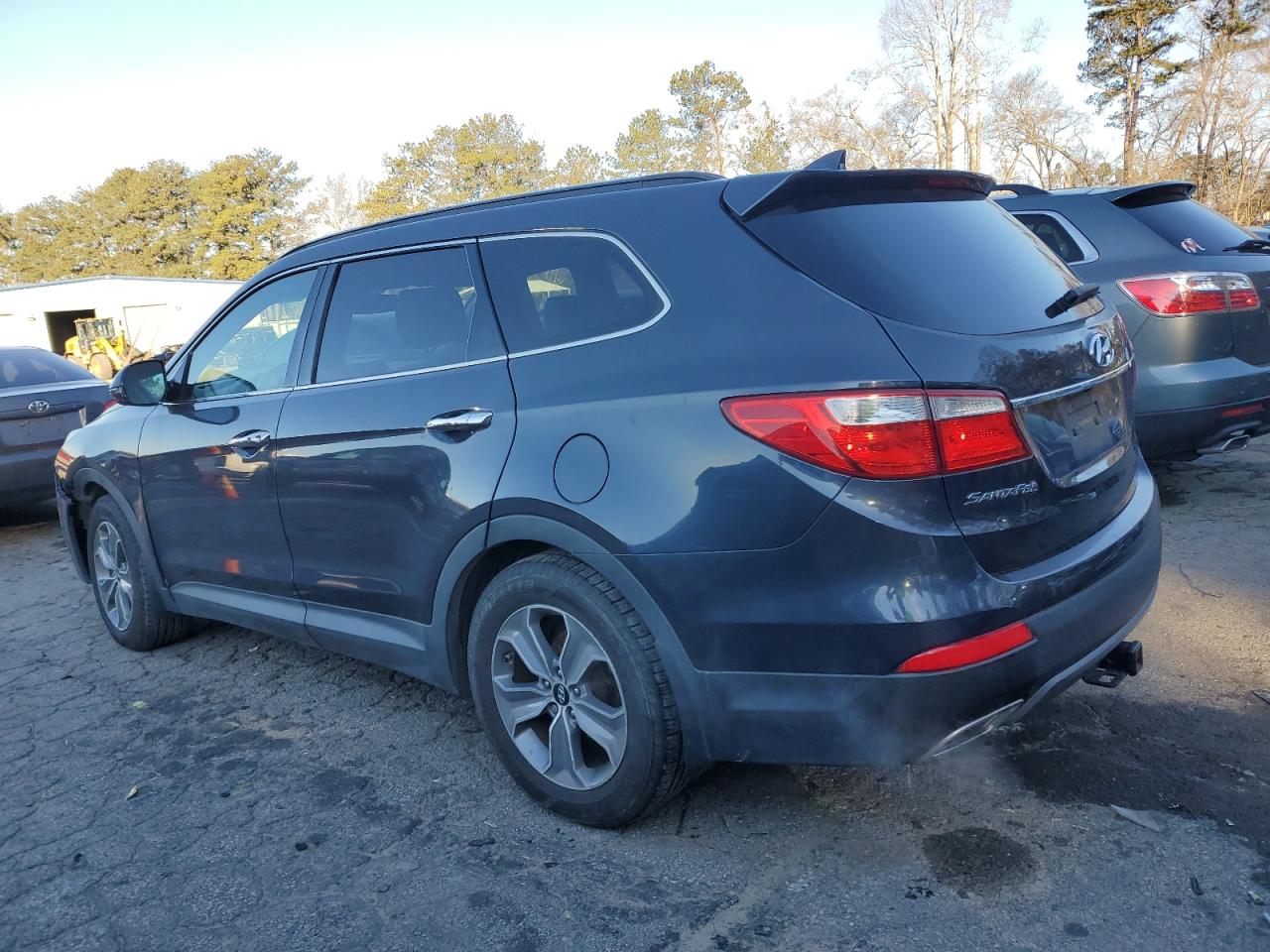 2014 Hyundai Santa Fe - Image 2