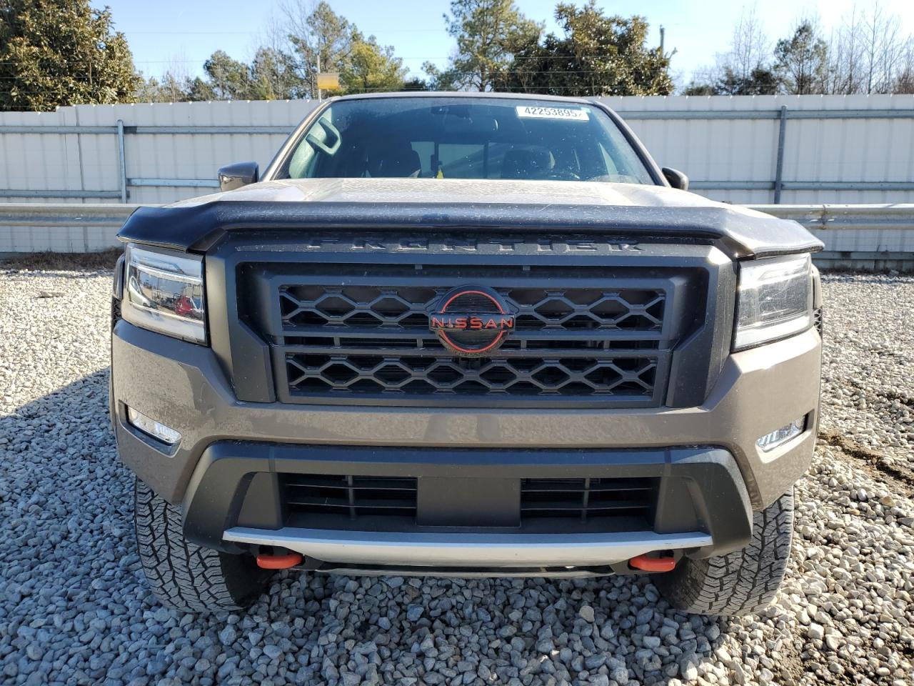 2024 Nissan Navara (Frontier) - Image 5