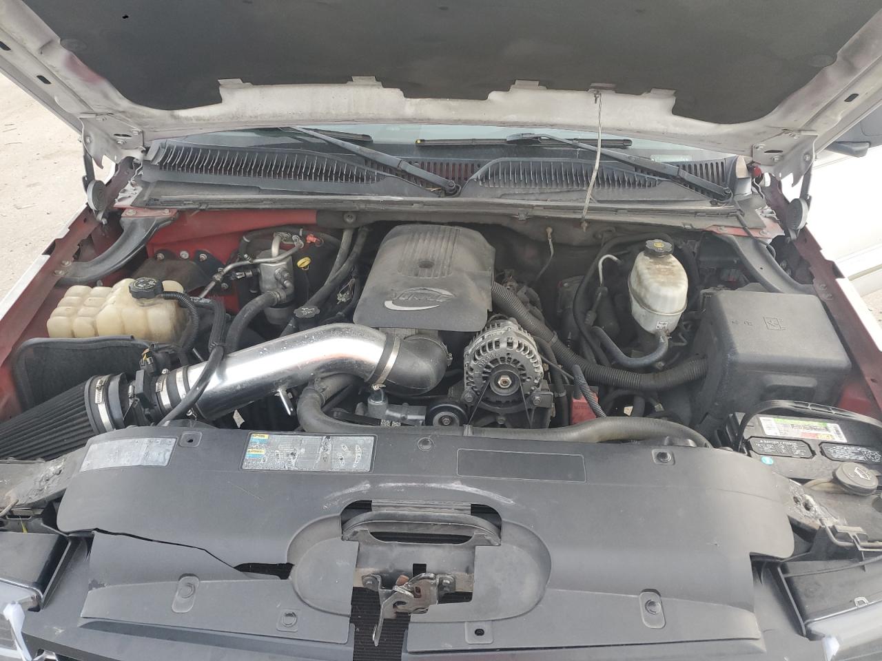 2005 Chevrolet Avalanche - Image 11