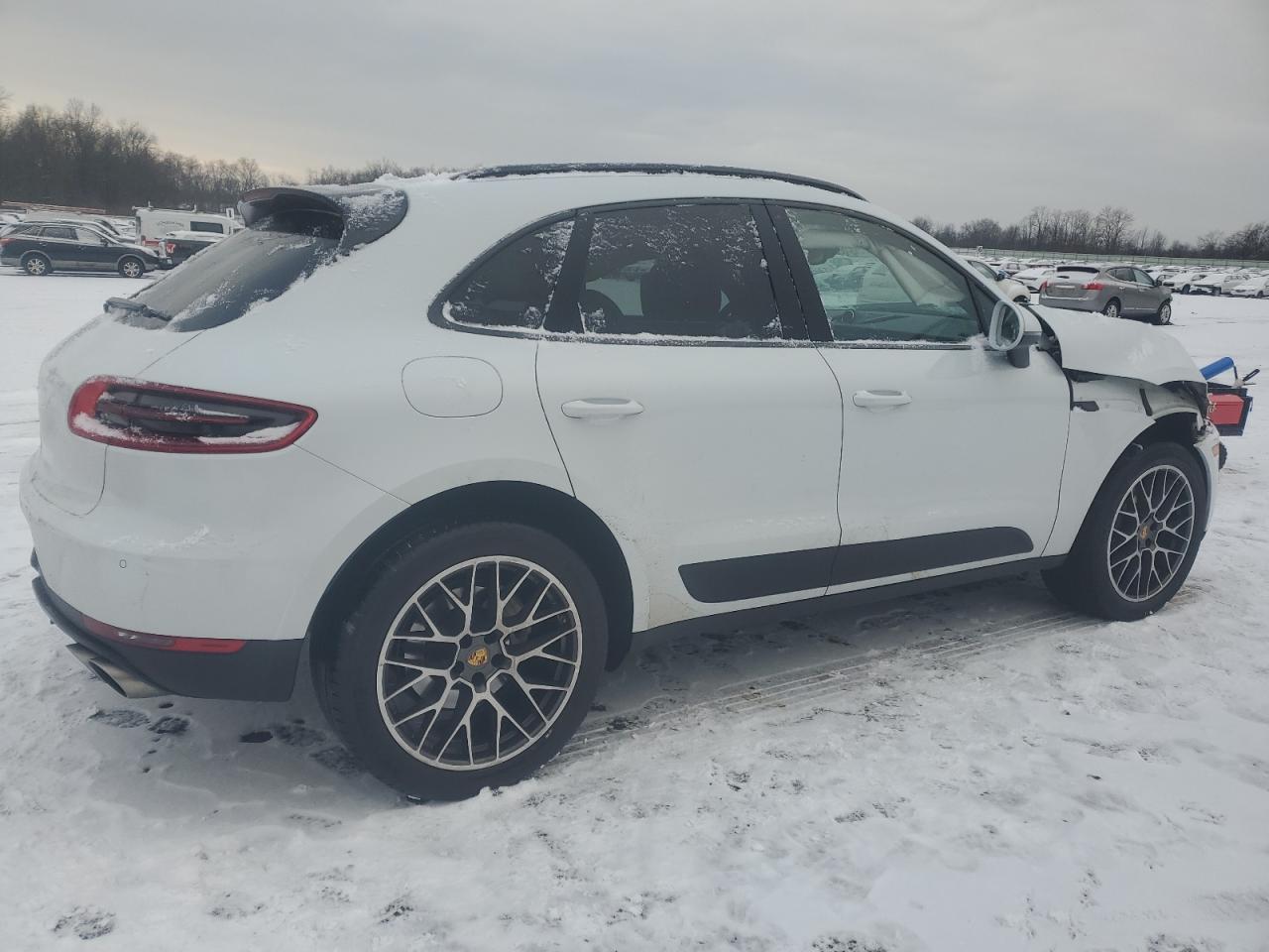 2017 Porsche Macan - Image 3