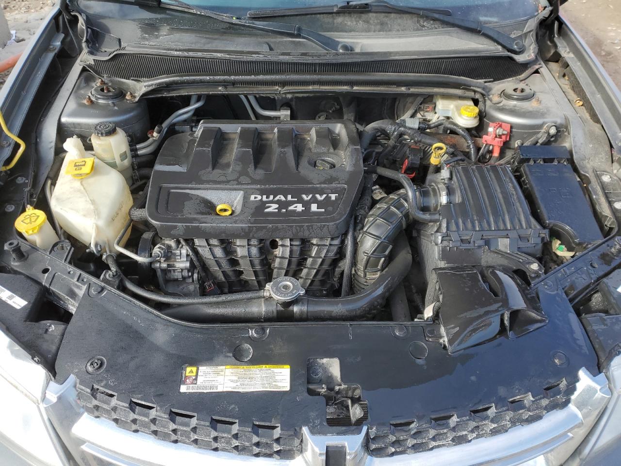 2013 Dodge Avenger - Image 11