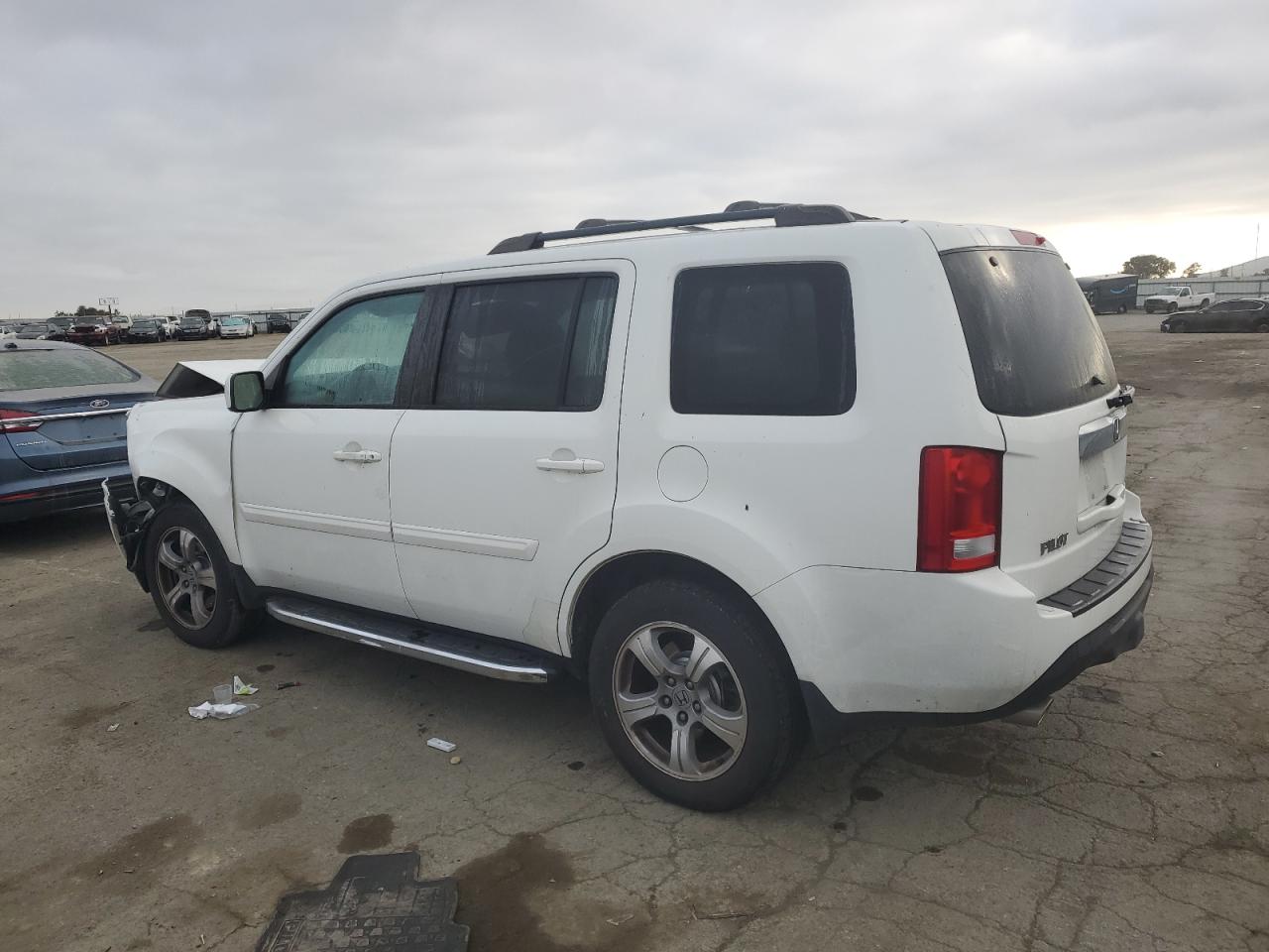 2015 Honda Pilot - Image 2