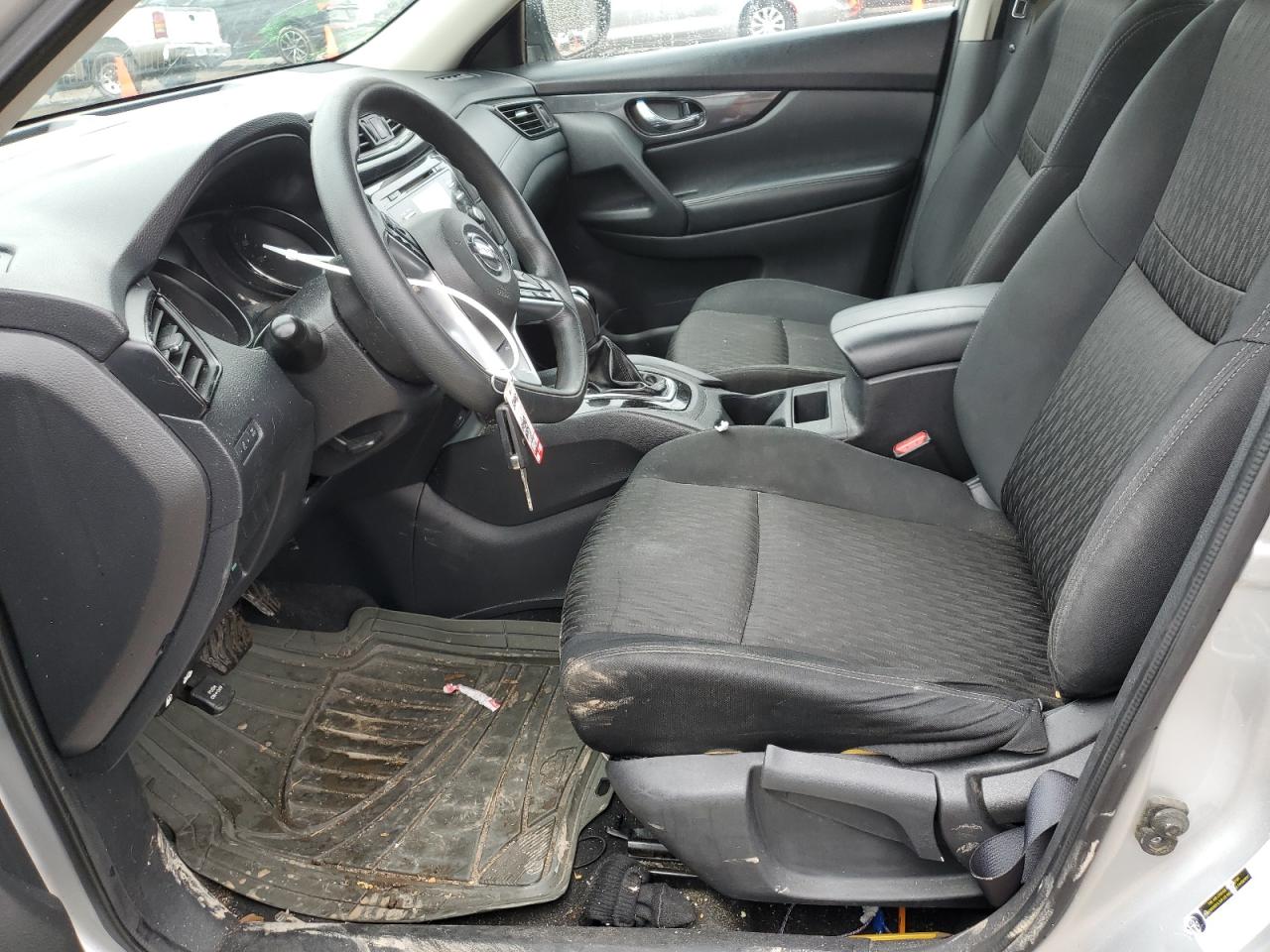 2017 Nissan Rogue - Image 7