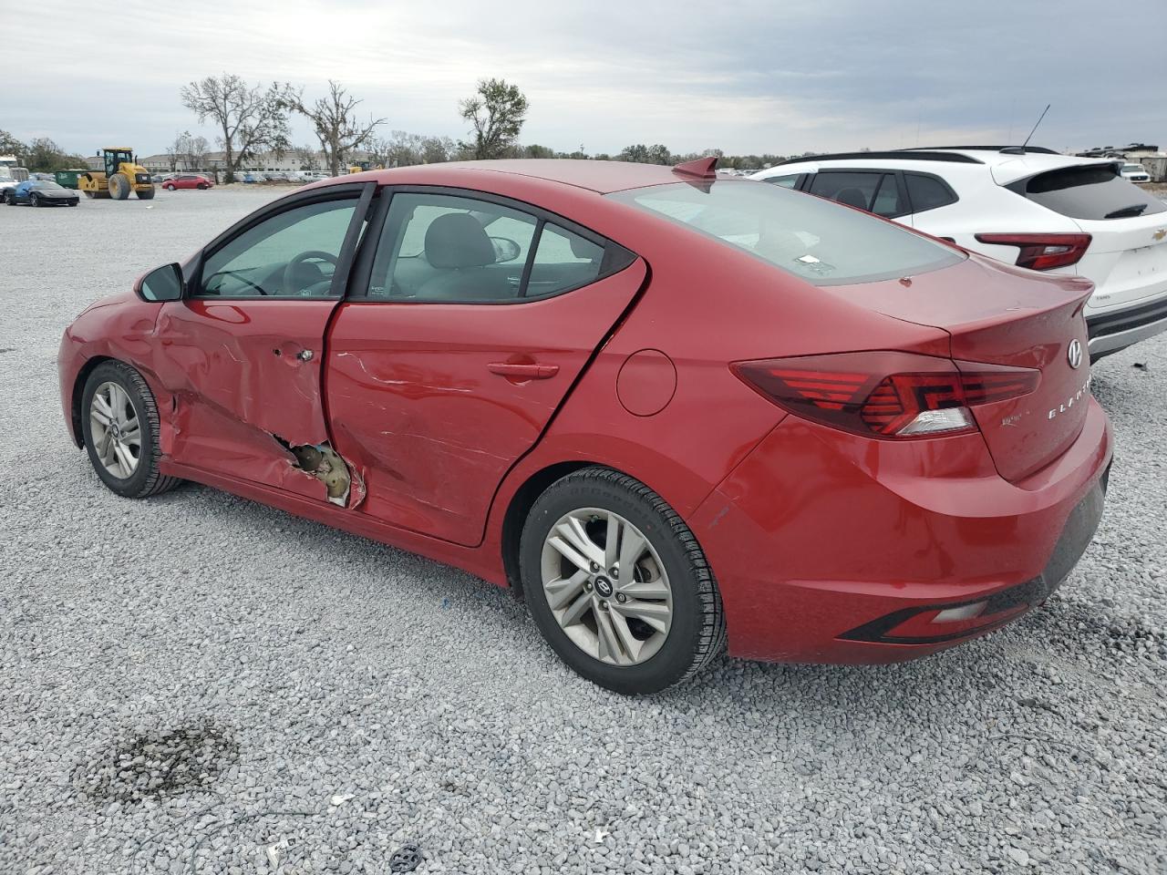 2020 Hyundai Elantra - Image 2