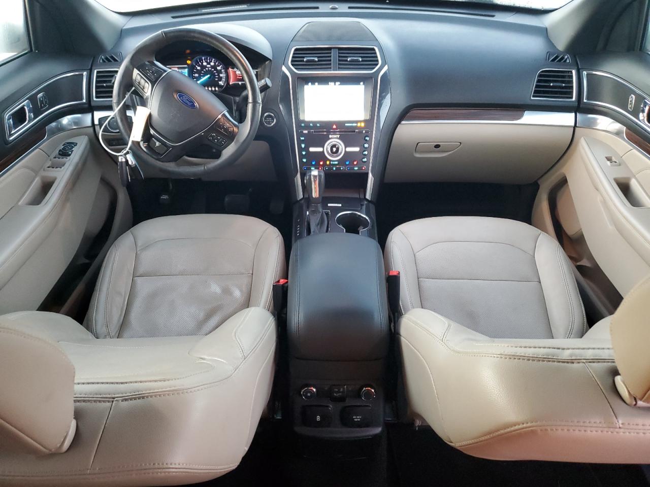 2018 Ford Explorer - Image 8
