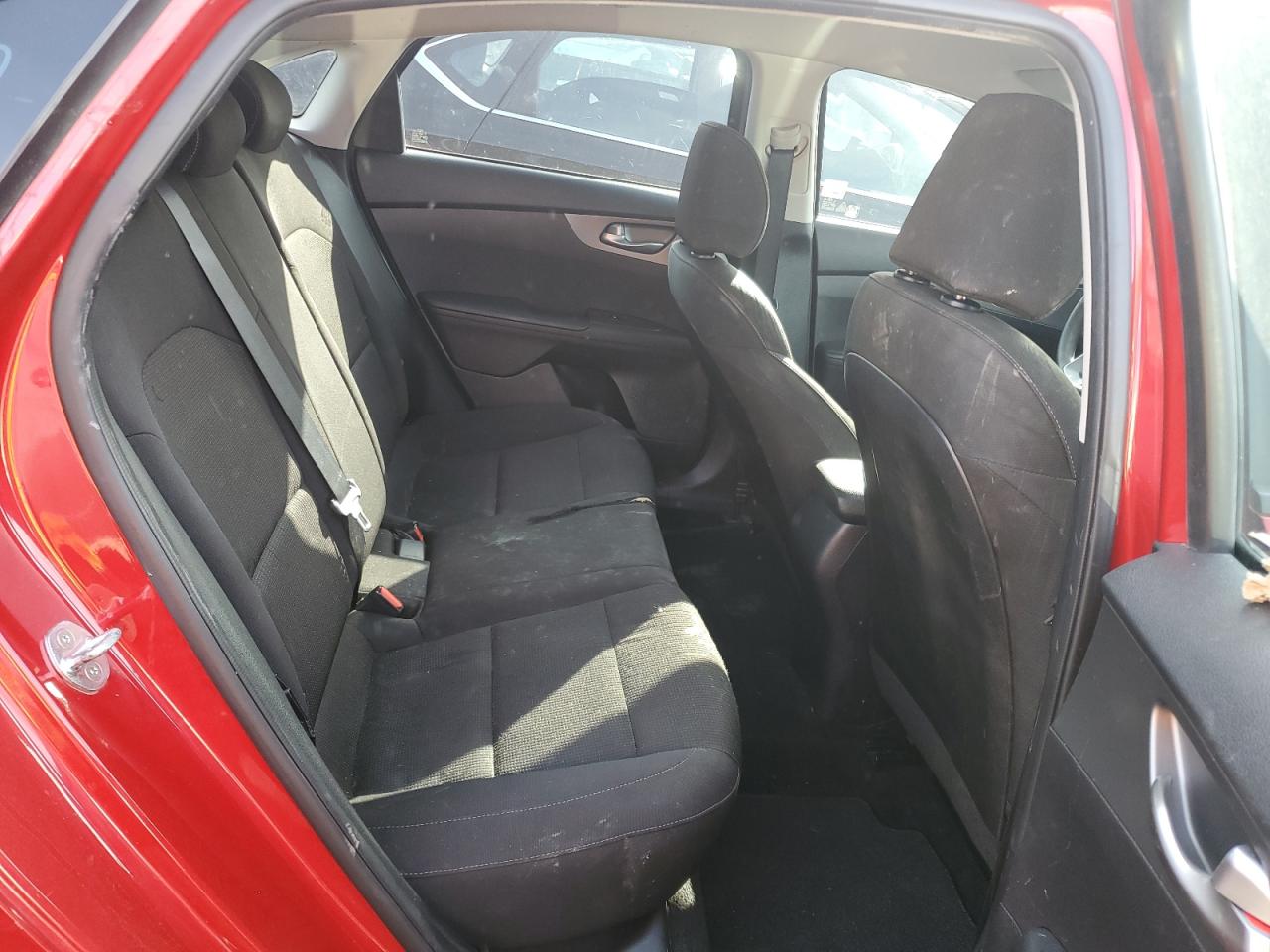 2021 Kia Forte - Image 10