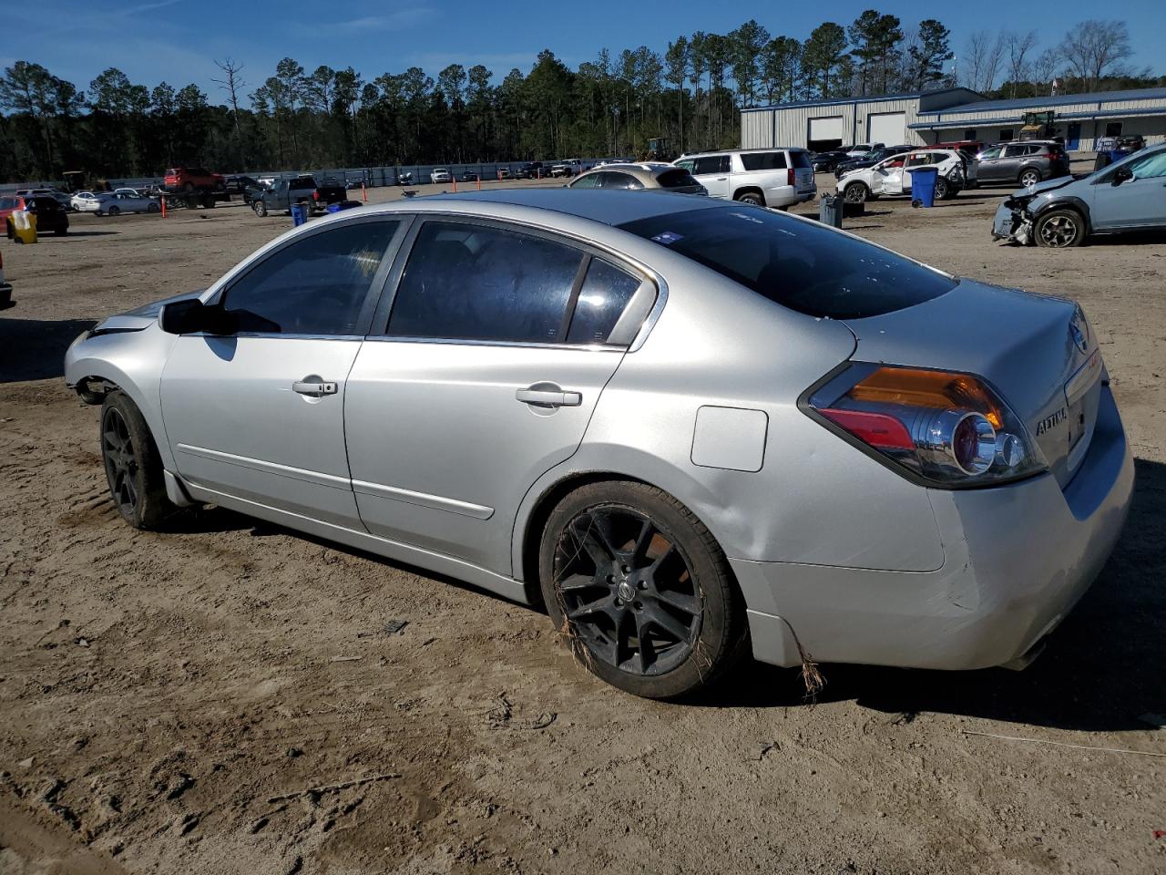 2008 Nissan Altima - Image 2