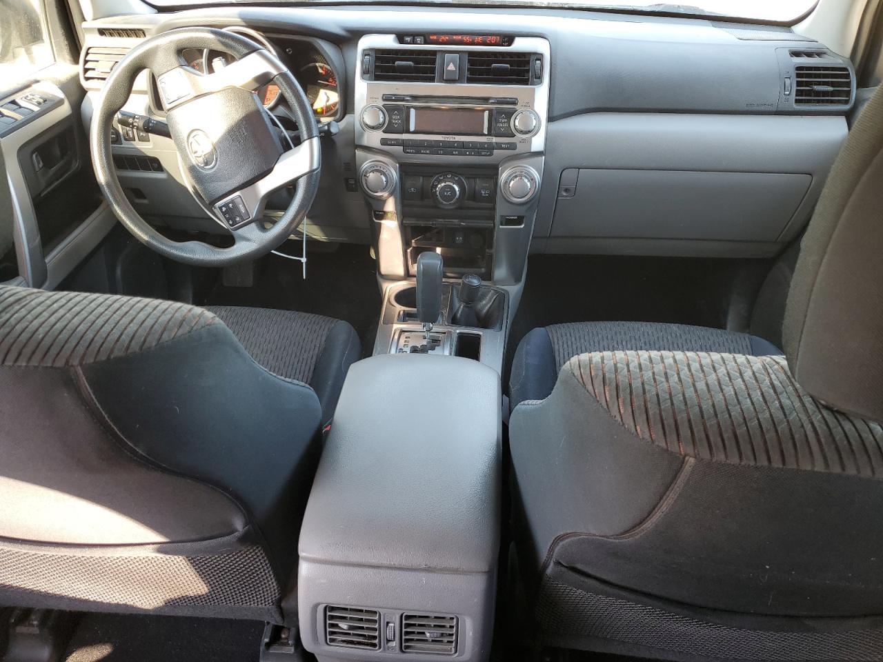2010 Toyota 4Runner - Image 8