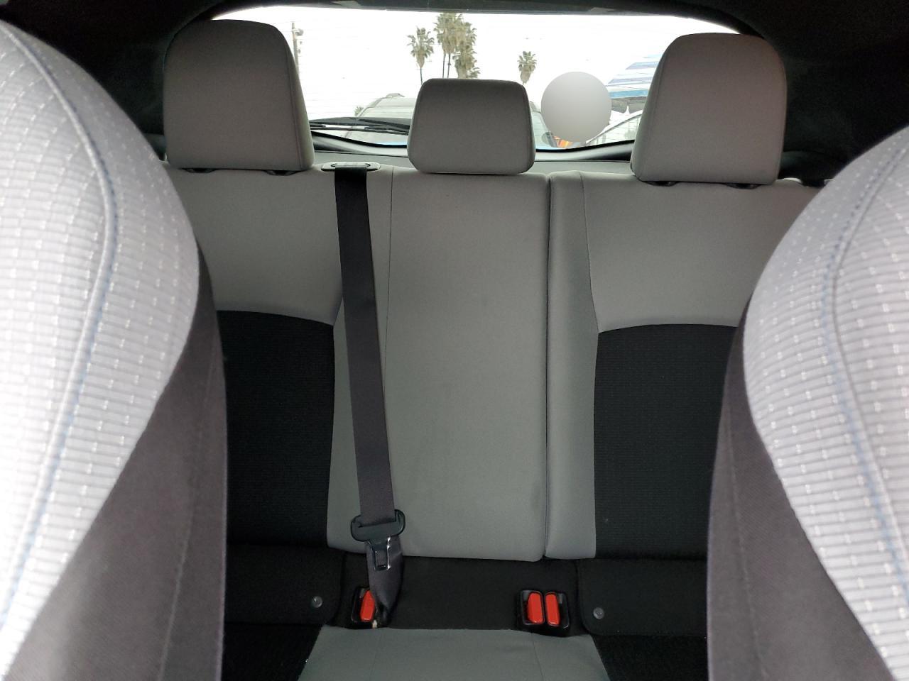 2019 Toyota C-HR - Image 10