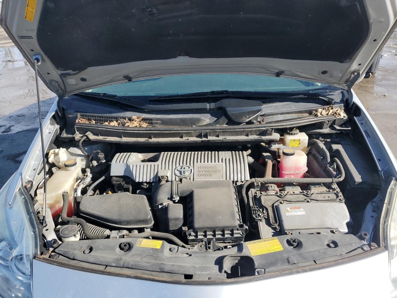 2010 Toyota Prius - Image 11