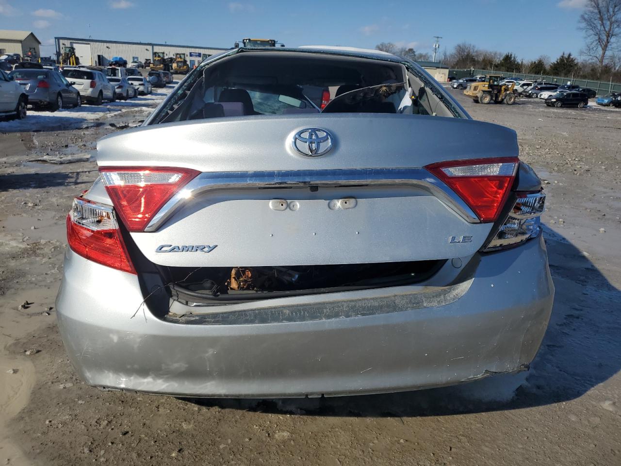 2016 Toyota Camry - Image 6