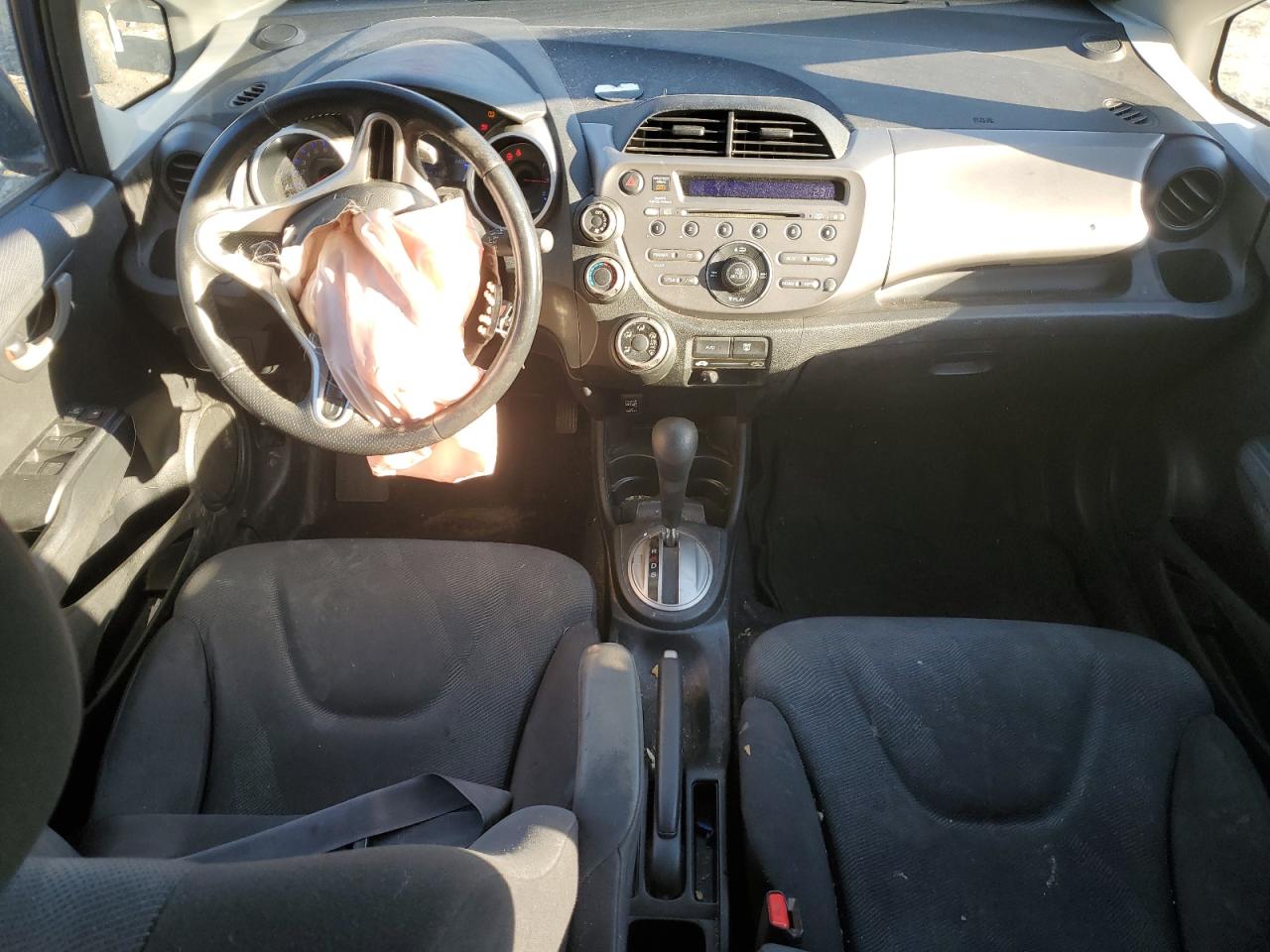2011 Honda Fit - Image 8