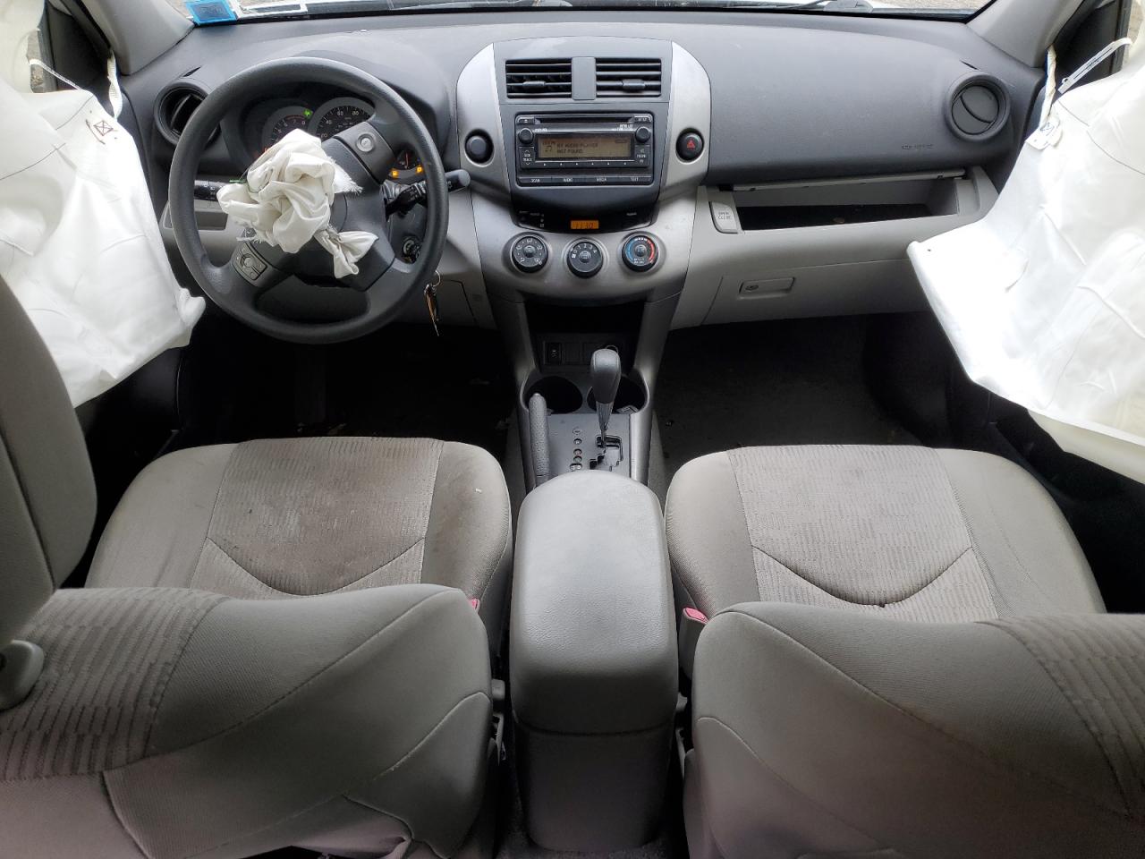 2012 Toyota RAV 4 - Image 8