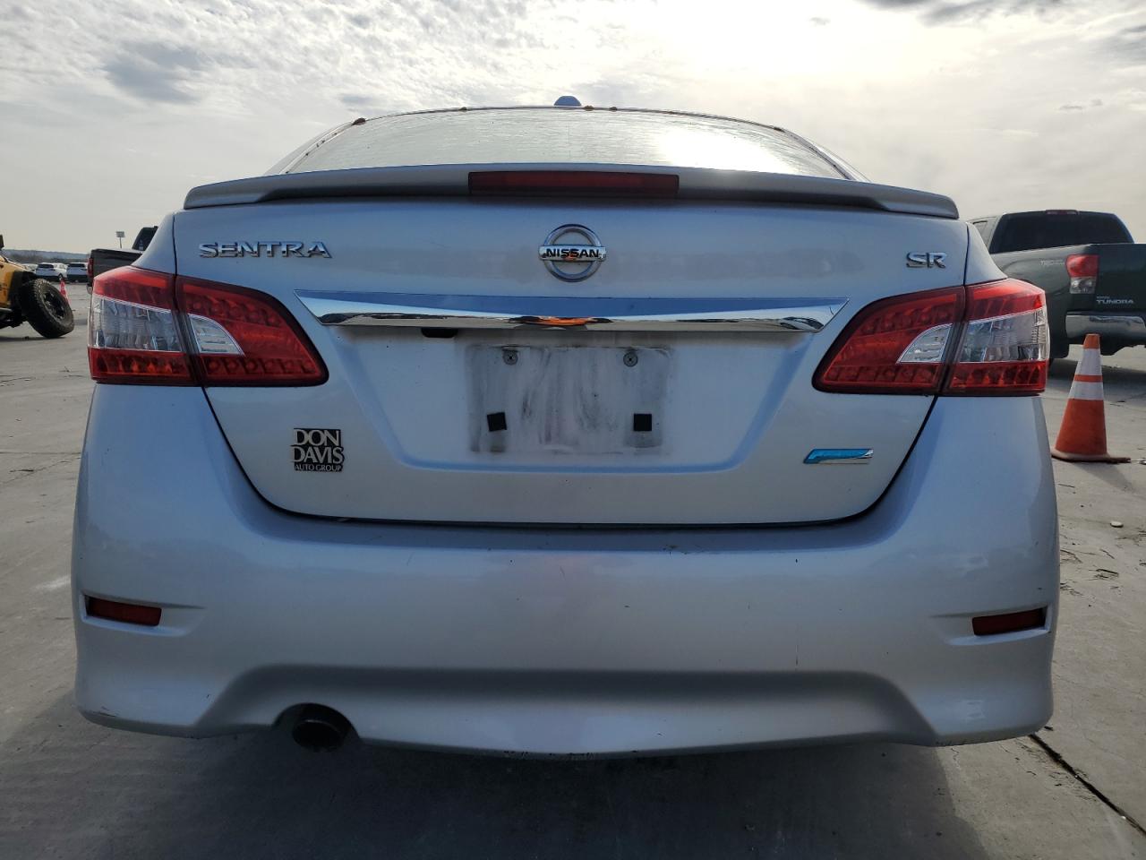 2014 Nissan Sentra - Image 6